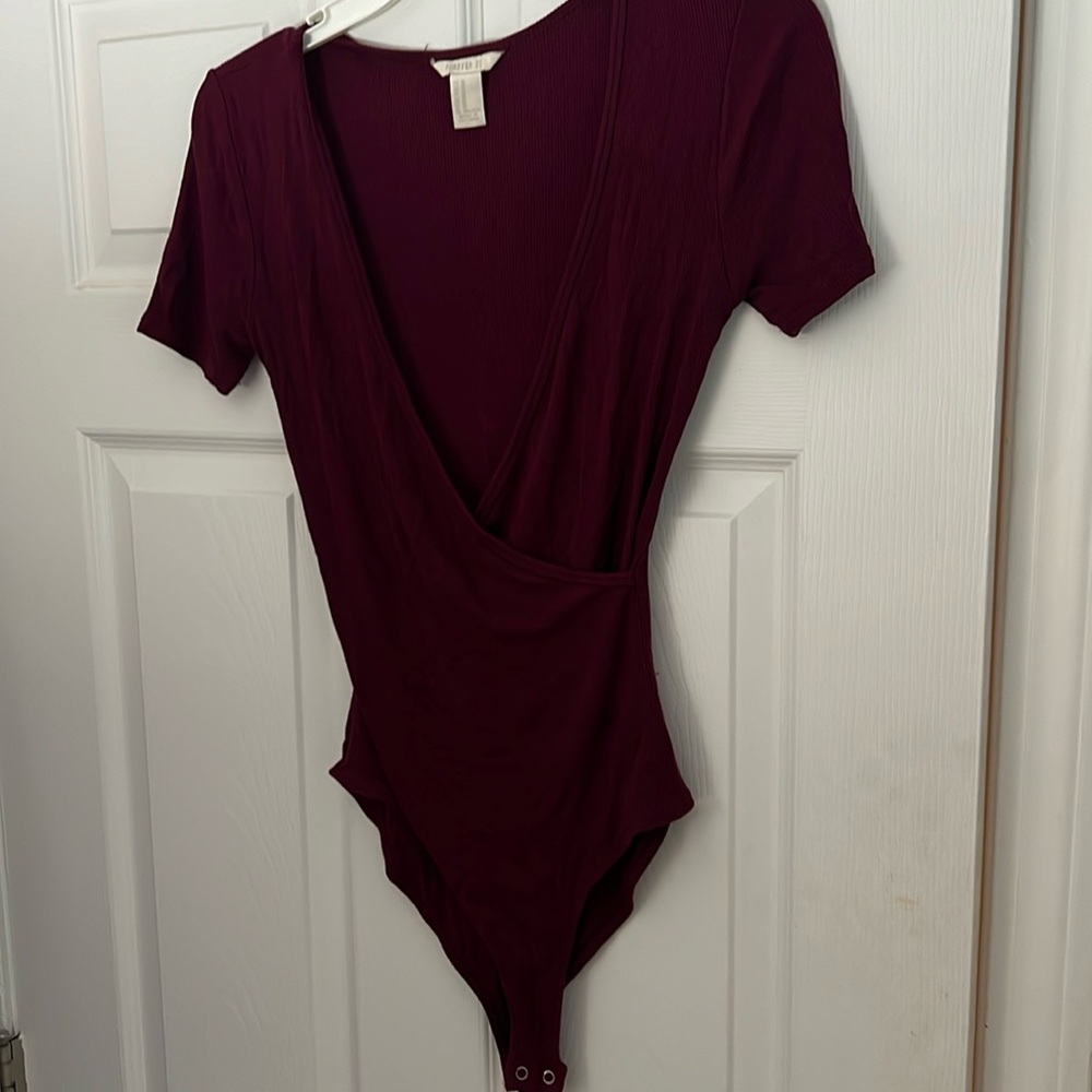 Forever 21 Bodysuit M